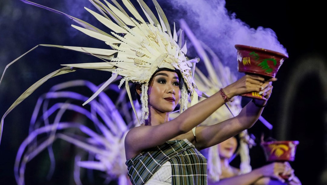 Bali’de geleneksel Denpasar Festivali