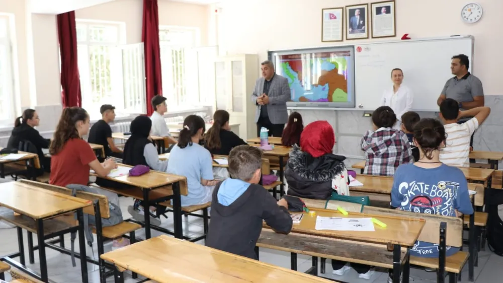 İl Milli Eğitim Müdürü Sünnetci, sınava hazırlık çalışmalarını yerinde inceledi