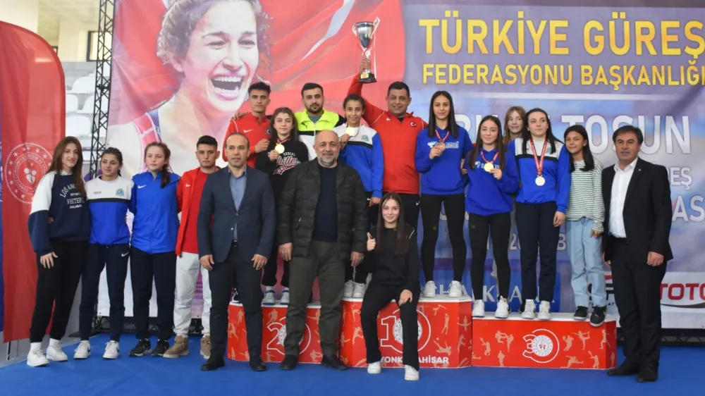 U-17 Kadınlar Güreş Türkiye Şampiyonası Sonuçlandı